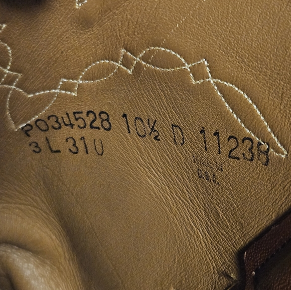 Lucchese Vintage Pull on mens Cowboy boots- brown- size 10.5 D - Picture 3 of 8